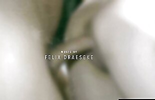 Puffy nippled bohemian milf humps a pillow and masturbates to porn